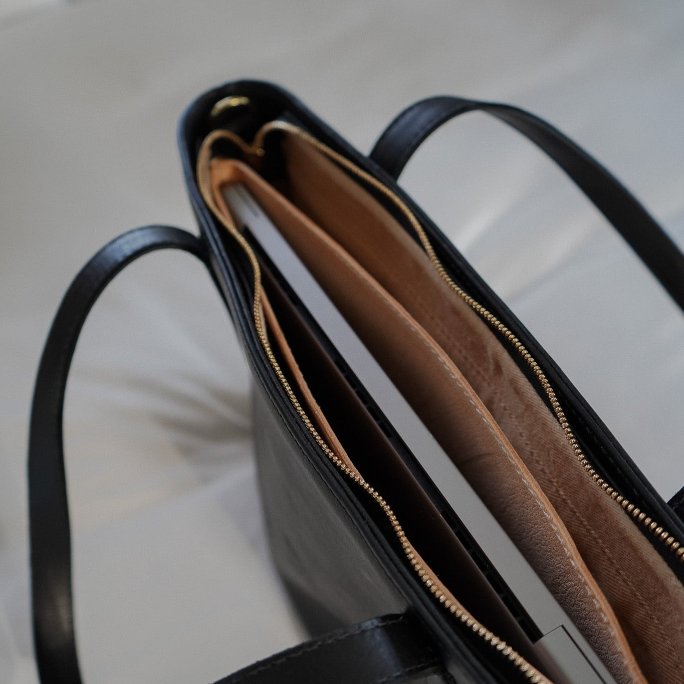 Eden Carryall Tote Bag